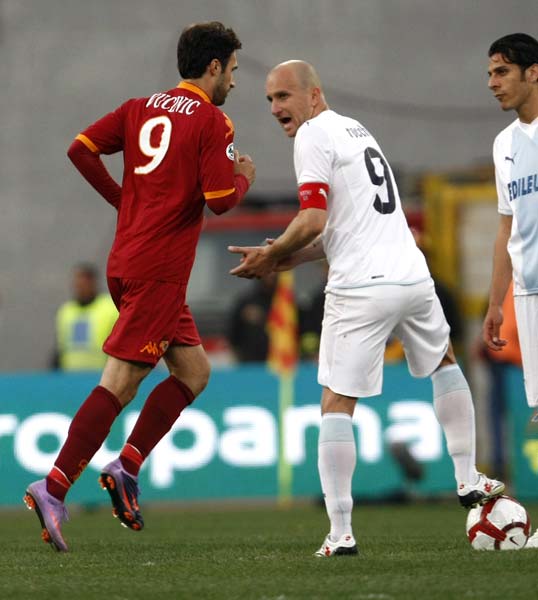 罗马逆转战胜对手，实现胜利保持不败的简单介绍