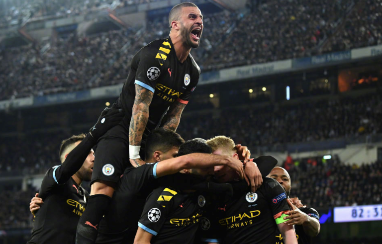 包含莱万特主场逆转西瓦斯，取得胜利！的词条