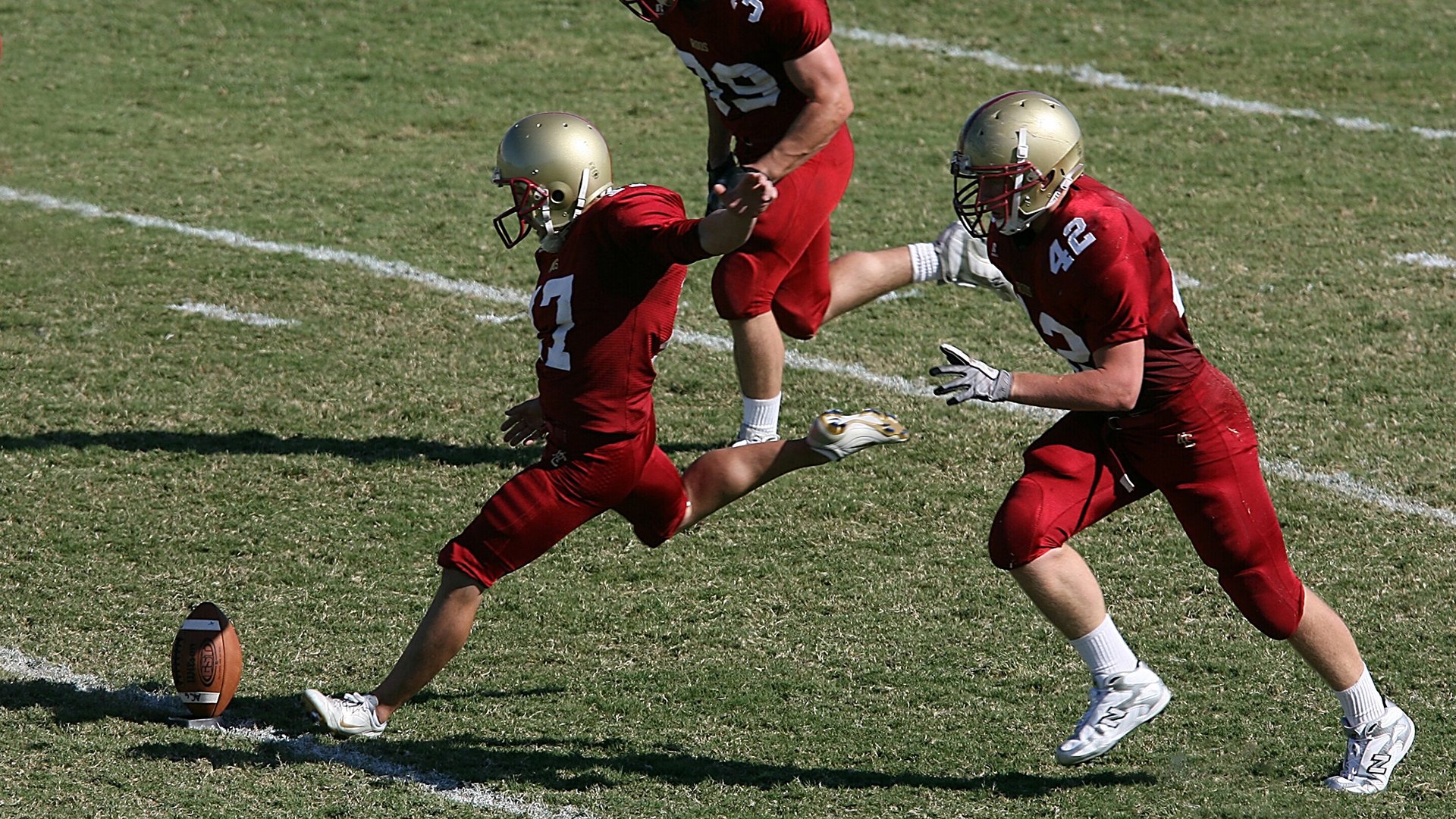 爱游戏体育官网-开拓者对阵森林狼，詹姆斯防守端锁死对手的战术密码
