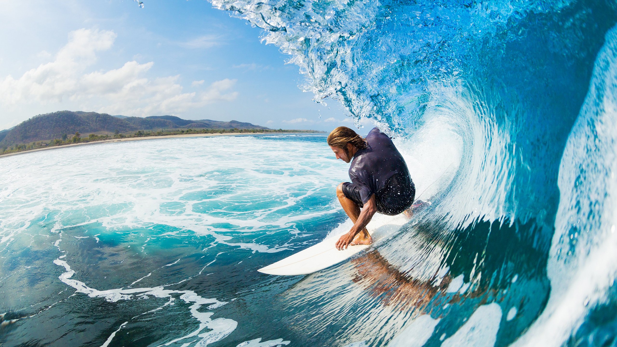 加勒比风暴席卷梦剧场,阿什拉夫绝境救主,牙买加碾压曼联启示录